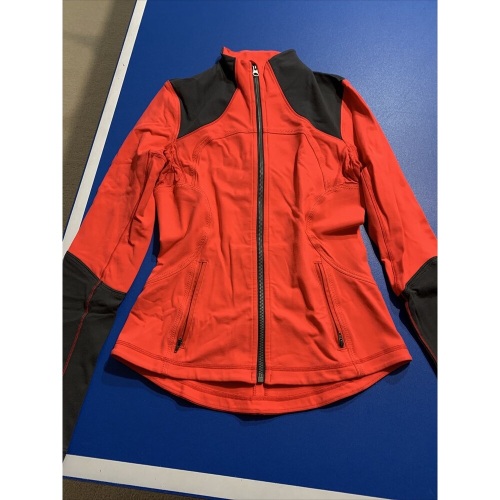 Lululemon  Forme  Jacket Full Zip & Mesh , Thumb Holes Size 6